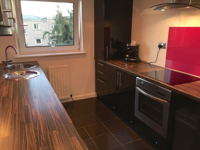  Image of 2 bedroom Flat to rent in Forrester Park Loan Edinburgh EH12 at Corstorphine Edinburgh Edinburgh, EH12 9AG