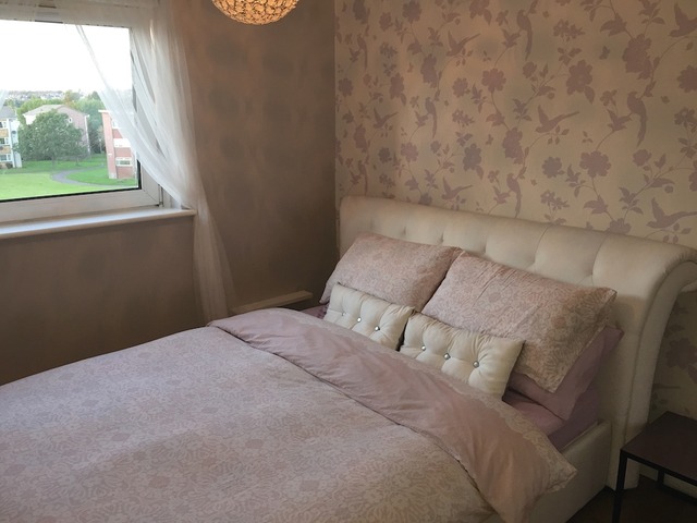  Image of 2 bedroom Flat to rent in Forrester Park Loan Edinburgh EH12 at Corstorphine Edinburgh Edinburgh, EH12 9AG