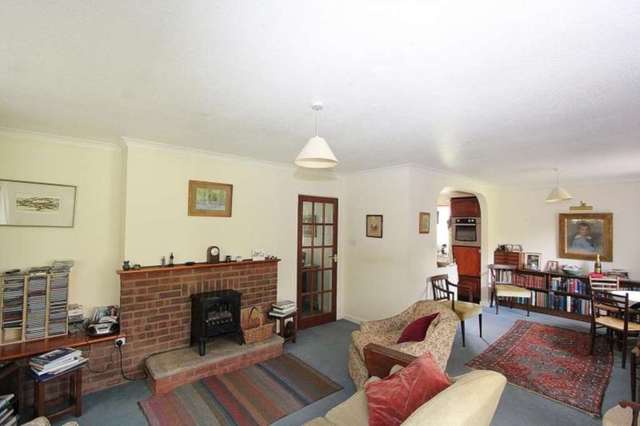  Image of 3 bedroom Detached house for sale in Ridgeway Close Hermitage Thatcham RG18 at Ridgeway Close  Hermitage, RG18 9RA