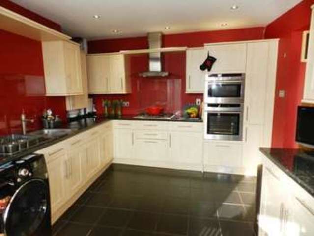  Image of 3 bedroom End of Terrace for sale in North Crescent Haverfordwest SA61 at Haverfordwest Pembrokeshire Haverfordwest, SA61 2HZ