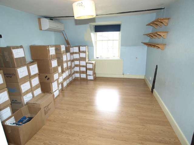  Image of 4 bedroom Semi-Detached house for sale in St. Giles Close Wendlebury Bicester OX25 at St Giles Wendlebury Bicester, OX25 2PZ