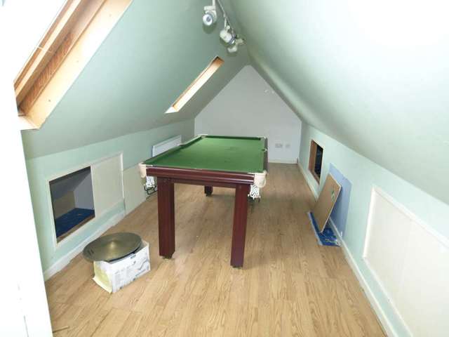  Image of 4 bedroom Semi-Detached house for sale in St. Giles Close Wendlebury Bicester OX25 at St Giles Wendlebury Bicester, OX25 2PZ