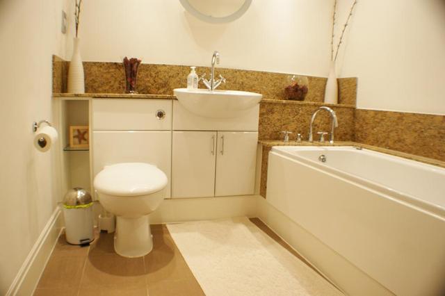  Image of 2 bedroom Flat to rent in Winchester Road London NW3 at Swiss Cottage  London, NW3 3ND