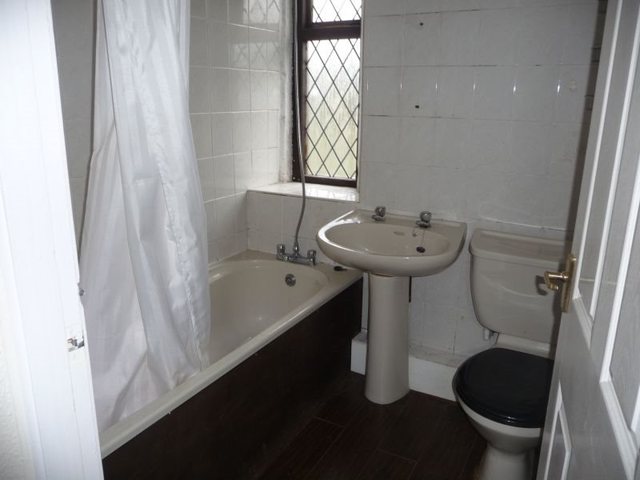  Image of 3 bedroom Flat to rent in Smuse Lane Matlock DE4 at Smuse Lane The Cliff Tansley, DE4 5EY