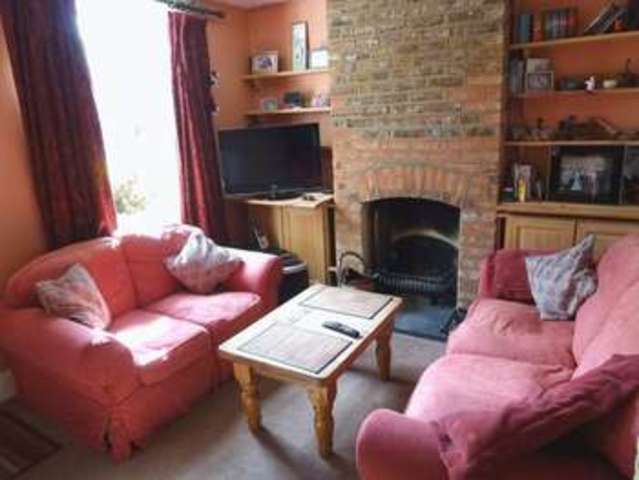 Image of 2 bedroom Terraced house for sale in Leatherhead Road Bookham Leatherhead KT23 at Leatherhead Road  Bookham, KT23 4RW