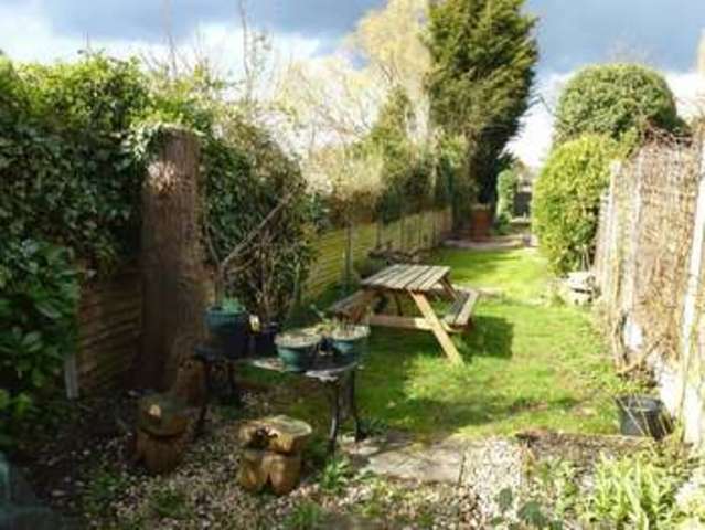  Image of 2 bedroom Terraced house for sale in Leatherhead Road Bookham Leatherhead KT23 at Leatherhead Road  Bookham, KT23 4RW