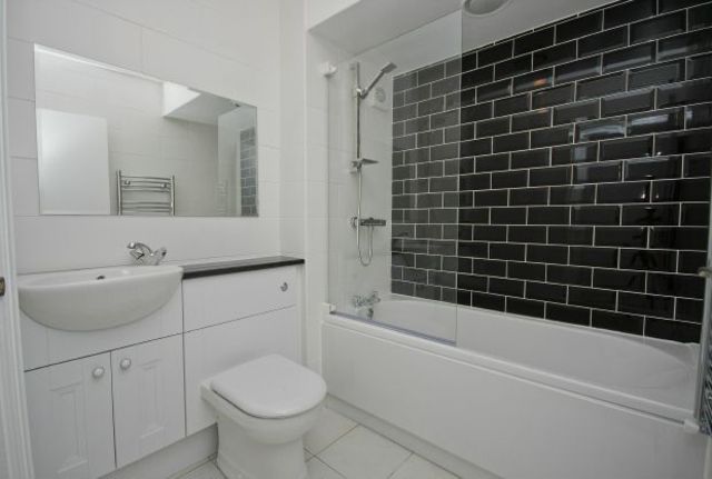 Image of 2 bedroom Flat for sale in Myrtleside Close Northwood HA6 at Northwood, HA6 2XQ