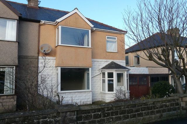  Image of 3 bedroom Semi-Detached house for sale in Shielfield Terrace Tweedmouth Berwick-upon-Tweed TD15 at Shielfield Terrace Tweedmouth Berwick-Upon-Tweed, TD15 2EE