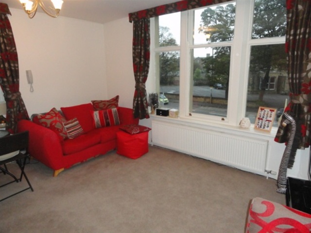  Image of 1 bedroom Flat for sale in Avondale Road Shipley BD18 at Shipley, BD18 4QN