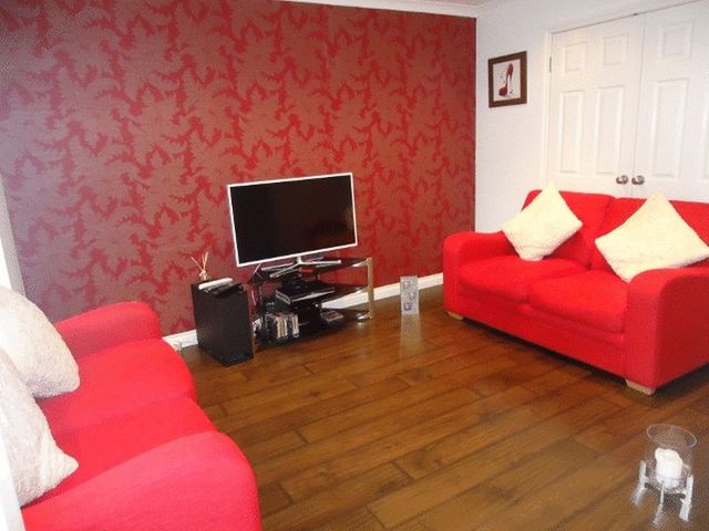  Image of 3 bedroom Detached house for sale in Caledonian Road Alloa FK10 at Caledonian Road  Alloa, FK10 1NS
