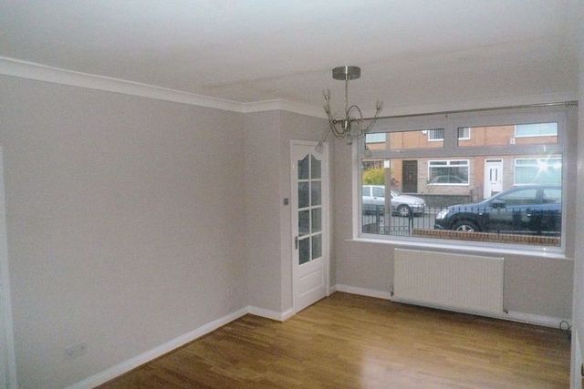  Image of 2 bedroom Terraced house to rent in Gainsborough Avenue Bolton BL3 at Gainsborough Avenue Morris Green Bolton, BL3 3LN