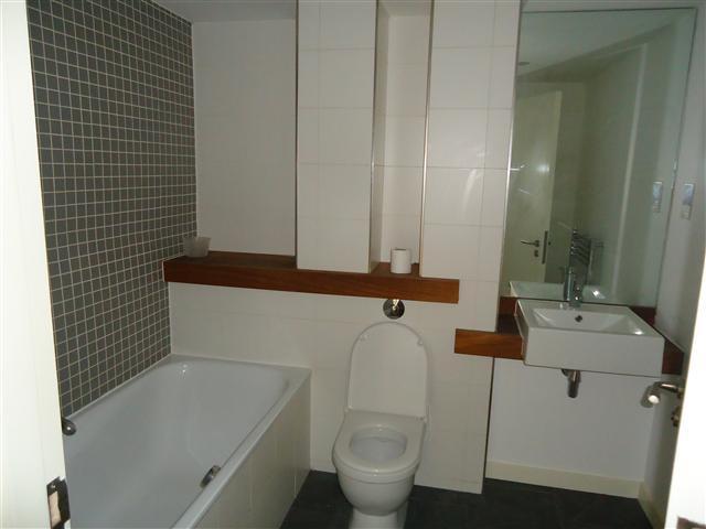  Image of Flat to rent in Old Hall Street Liverpool L3 at Liverpool, L3 9BE