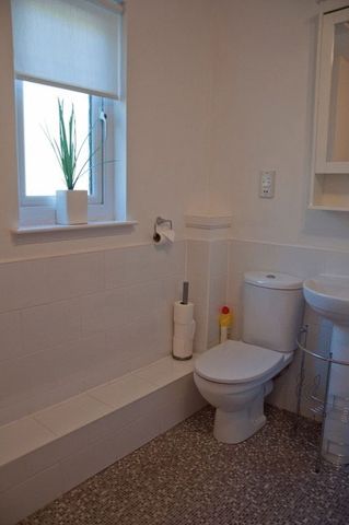  Image of 5 bedroom Detached house for sale in Taran Alloa FK10 at ALLOA FK10 ALLOA, FK10 1RF