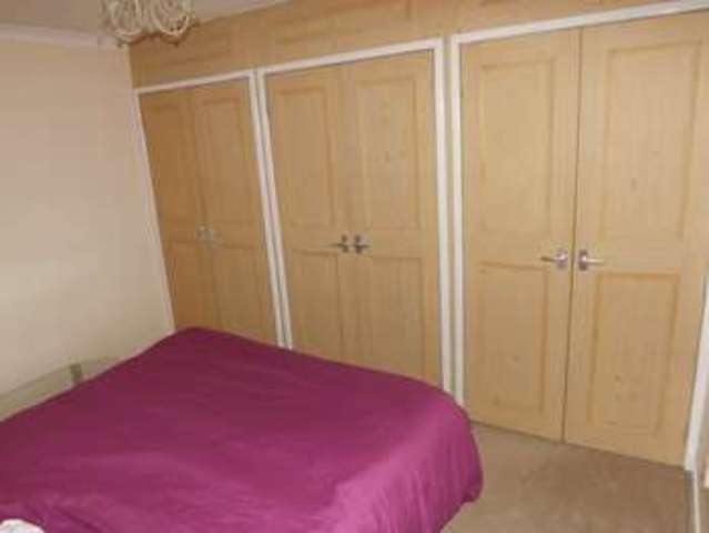  Image of 2 bedroom Flat to rent in Ann Court Hamilton ML3 at Ann Court Burnbank Hamilton, ML3 9HB