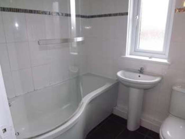  Image of 2 bedroom Flat to rent in Ann Court Hamilton ML3 at Ann Court Burnbank Hamilton, ML3 9HB