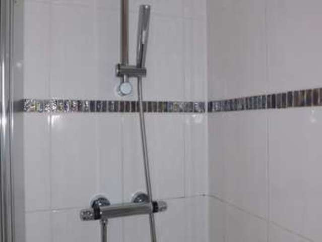  Image of 2 bedroom Flat to rent in Ann Court Hamilton ML3 at Ann Court Burnbank Hamilton, ML3 9HB