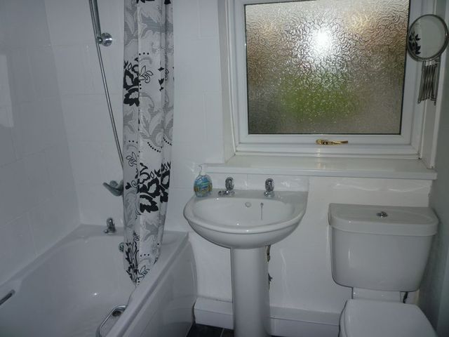  Image of 4 bedroom Terraced house for sale in Kirkley Drive Ponteland Newcastle upon Tyne NE20 at Kirkley Drive Ponteland Newcastle Upon Tyne, NE20 9QP
