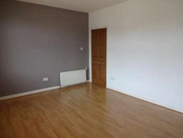  Image of 2 bedroom Flat for sale in Kenmore Terrace Dundee DD3 at Dundee, DD3 6EE