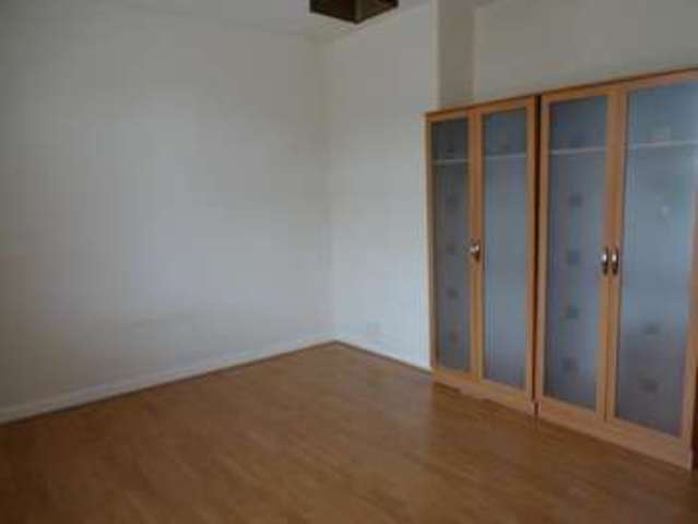  Image of 2 bedroom Flat for sale in Kenmore Terrace Dundee DD3 at Dundee, DD3 6EE