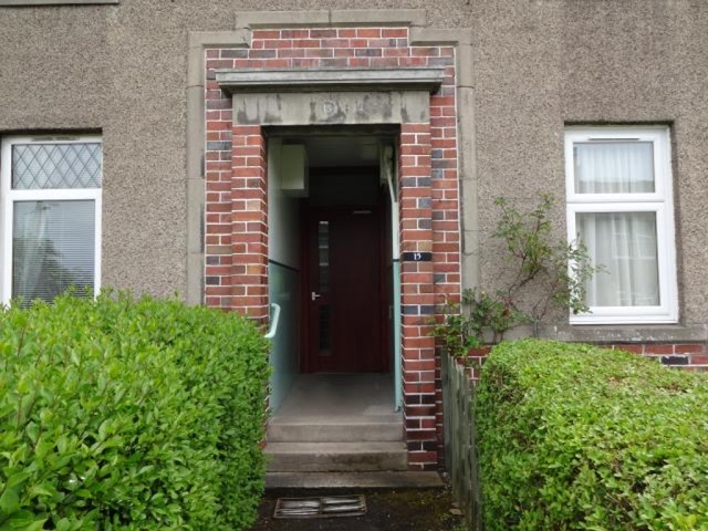  Image of 2 bedroom Flat for sale in Kenmore Terrace Dundee DD3 at Dundee, DD3 6EE