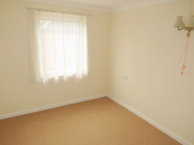  Image of 1 bedroom Retirement Property for sale in Carrington Way Wincanton BA9 at Carrington Way  Wincanton, BA9 9JH