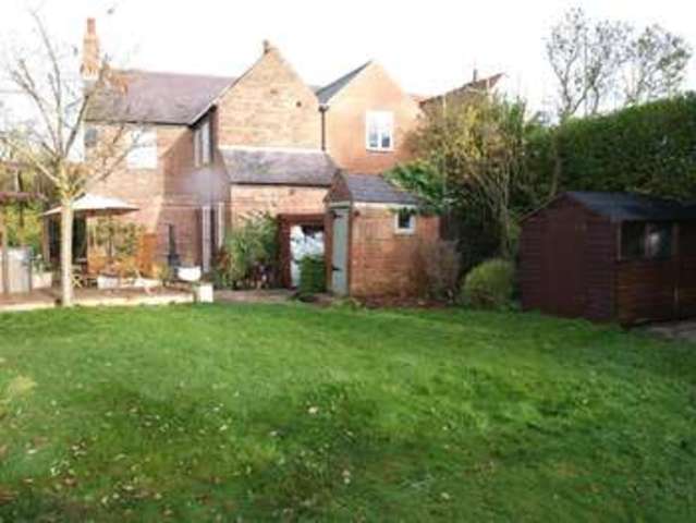  Image of 4 bedroom Detached house for sale in Station Road Sutton-on-Trent Newark NG23 at 17 Station Road  Newark, NG23 6QF