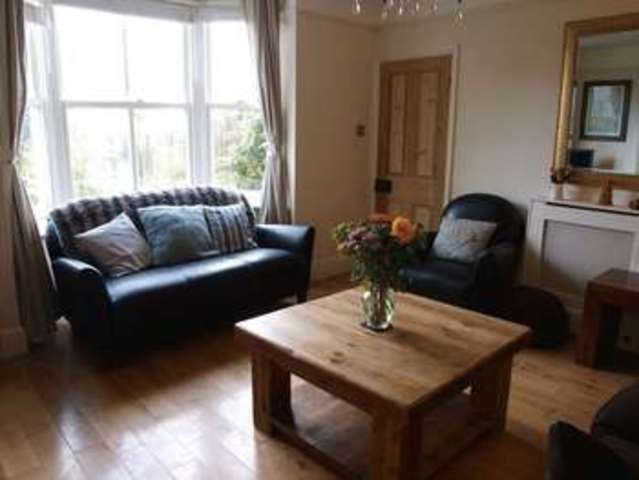  Image of 4 bedroom Detached house for sale in Station Road Sutton-on-Trent Newark NG23 at 17 Station Road  Newark, NG23 6QF