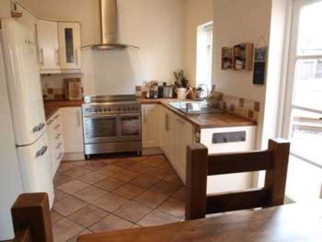  Image of 4 bedroom Detached house for sale in Station Road Sutton-on-Trent Newark NG23 at 17 Station Road  Newark, NG23 6QF