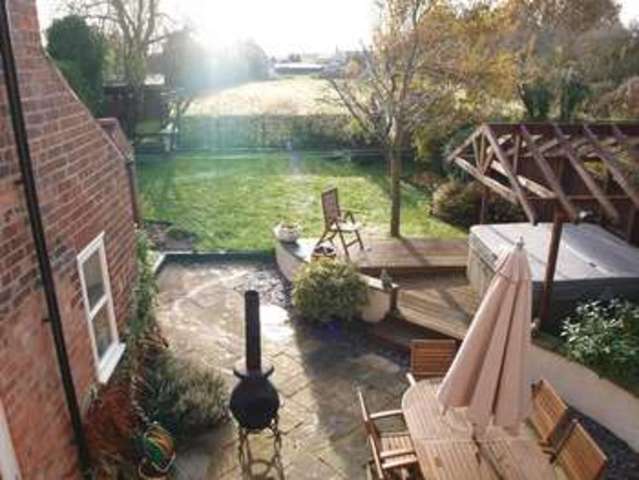  Image of 4 bedroom Detached house for sale in Station Road Sutton-on-Trent Newark NG23 at 17 Station Road  Newark, NG23 6QF