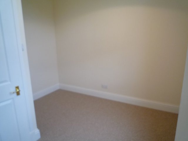  Image of 2 bedroom Cottage to rent in West Calder EH55 at West Calder West Lothian West Lothian, EH55 8RQ