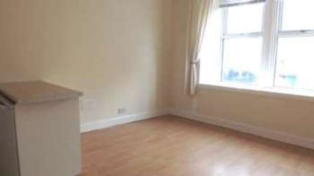  Image of 1 bedroom Flat for sale in Seedhill Road Paisley PA1 at 24 Seedhill Road  Paisley, PA1 1SA