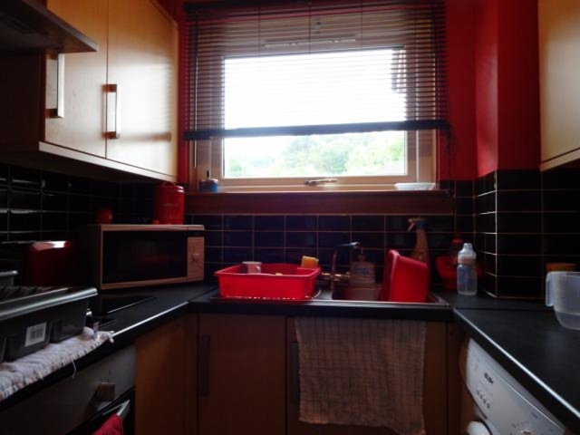  Image of 1 bedroom End of Terrace for sale in Shelley Gardens Dundee DD3 at Dundee, DD3 6QL