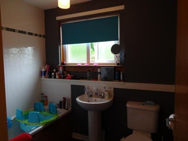  Image of 1 bedroom End of Terrace for sale in Shelley Gardens Dundee DD3 at Dundee, DD3 6QL