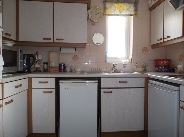  Image of 1 bedroom Flat for sale in Abbeydale Road South Sheffield S7 at 60 Abbeydale Road South  Sheffield, S7 2PZ