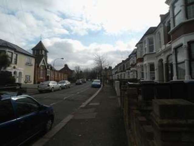  Image of 4 bedroom Detached house for sale in Greenleaf Road London E17 at Greanleaf Road Walthamstow Walthamstow, E17 6QN
