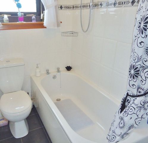  Image of 2 bedroom Terraced house for sale in Lochies Road Clackmannan FK10 at Lochies Road  Clackmannan, FK10 4EL