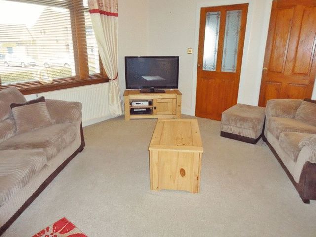  Image of 2 bedroom Terraced house for sale in Lochies Road Clackmannan FK10 at Lochies Road  Clackmannan, FK10 4EL