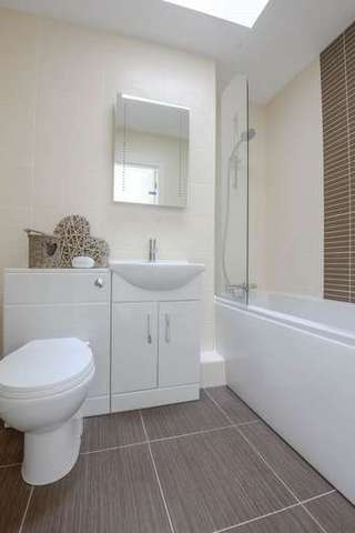  Image of 2 bedroom Flat for sale in Bolton Road Aspull Wigan WN2 at 482 Bolton Road Aspull Wigan, WN2 1PX