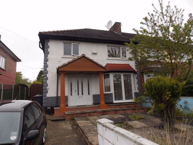  Image of 4 bedroom Semi-Detached house for sale in Herringthorpe Valley Road Rotherham S65 at Herringthorpe Valley Road  Rotherham, S65 3RY