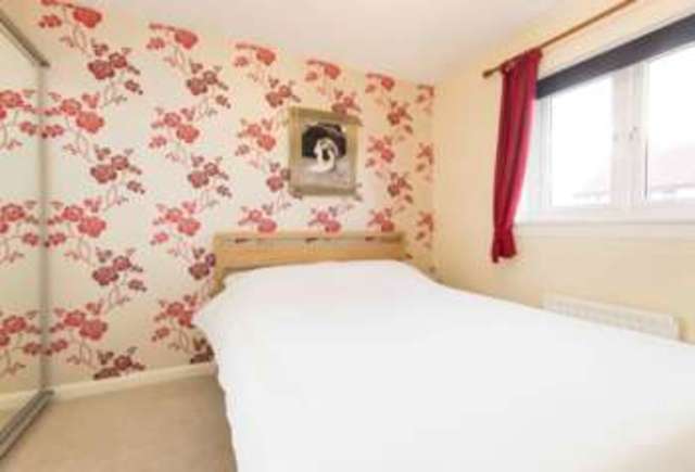  Image of 3 bedroom End of Terrace for sale in The Murrays Brae Edinburgh EH17 at The Murrays Brae  Edinburgh, EH17 8UF