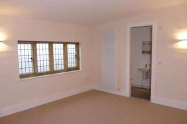  Image of 2 bedroom Detached house for sale in Queens Road Ilkley LS29 at Queens Road Ilkley Ilkley, LS29 9QL
