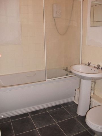  Image of 1 bedroom Flat for sale in West Johnstone Street Alva FK12 at West Johnstone Street  Alva, FK12 5BD