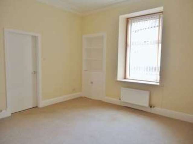  Image of 1 bedroom Flat for sale in Queen Street Alva FK12 at Queen Street  Alva, FK12 5AX