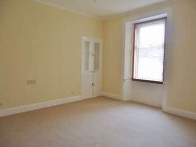  Image of 1 bedroom Flat for sale in Queen Street Alva FK12 at Queen Street  Alva, FK12 5AX