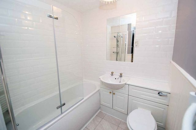  Image of 3 bedroom Terraced house for sale in Tapeley Gardens Northampton NN4 at Tapeley Gardens East Hunsbury NORTHAMPTON, NN4 0XE