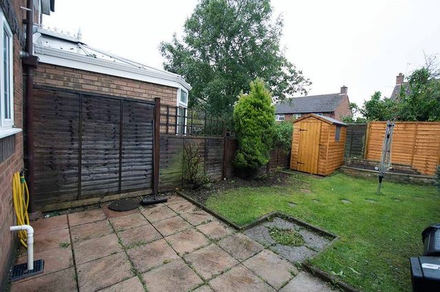  Image of 3 bedroom Terraced house for sale in Tapeley Gardens Northampton NN4 at Tapeley Gardens East Hunsbury NORTHAMPTON, NN4 0XE