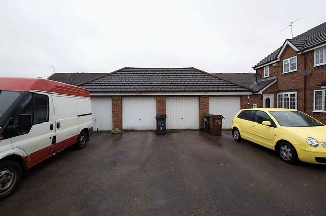  Image of 3 bedroom Terraced house for sale in Tapeley Gardens Northampton NN4 at Tapeley Gardens East Hunsbury NORTHAMPTON, NN4 0XE