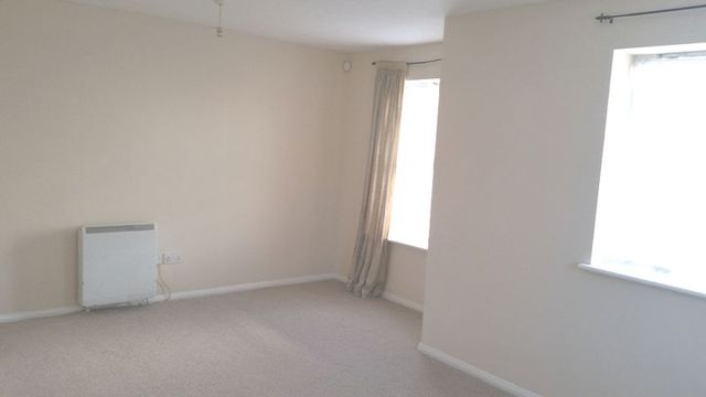  Image of 2 bedroom Flat to rent in Aaron Hill Road London E6 at Aaron Hill Road  London, E6 6NJ