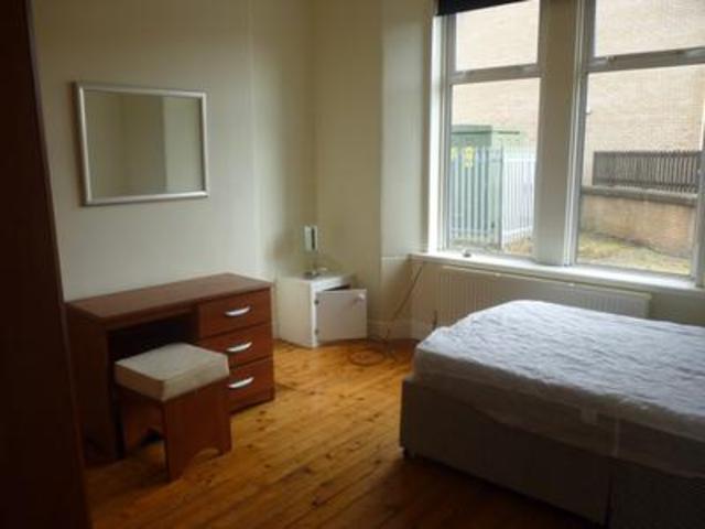  Image of 2 bedroom Flat to rent in Abbey Road Place Stirling FK8 at Stirling  Stirling, FK8 1LN
