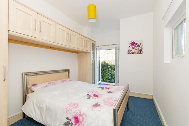  Image of 1 bedroom Flat for sale in Abbeyfield Road London SE16 at Abbeyfield Road  Rotherhithe, SE16 2BS